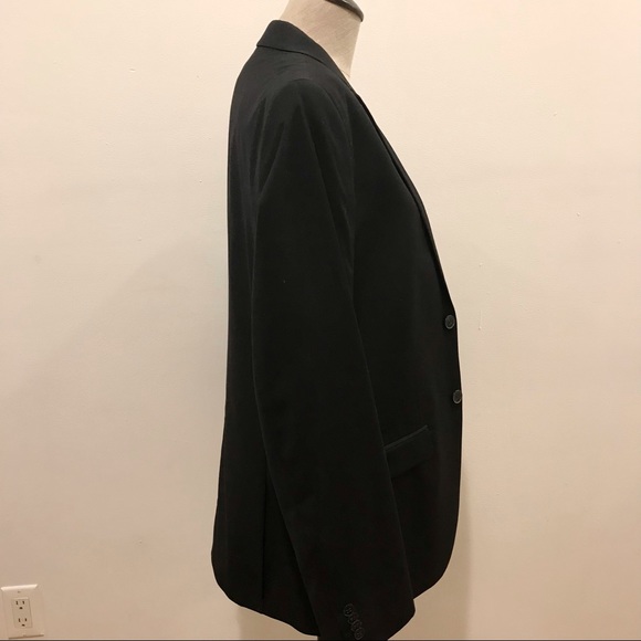 H&M black blazer. Size 42 R. Excellent used condition. No trace of wear. - Picture 5 of 11